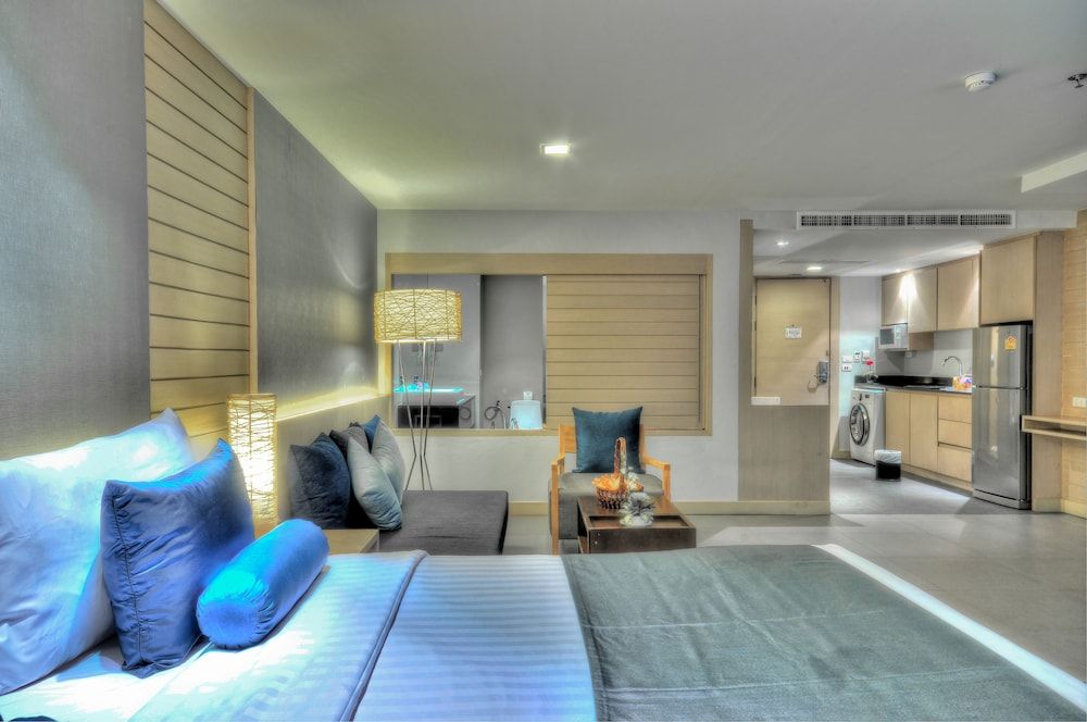 Premier Triple Room