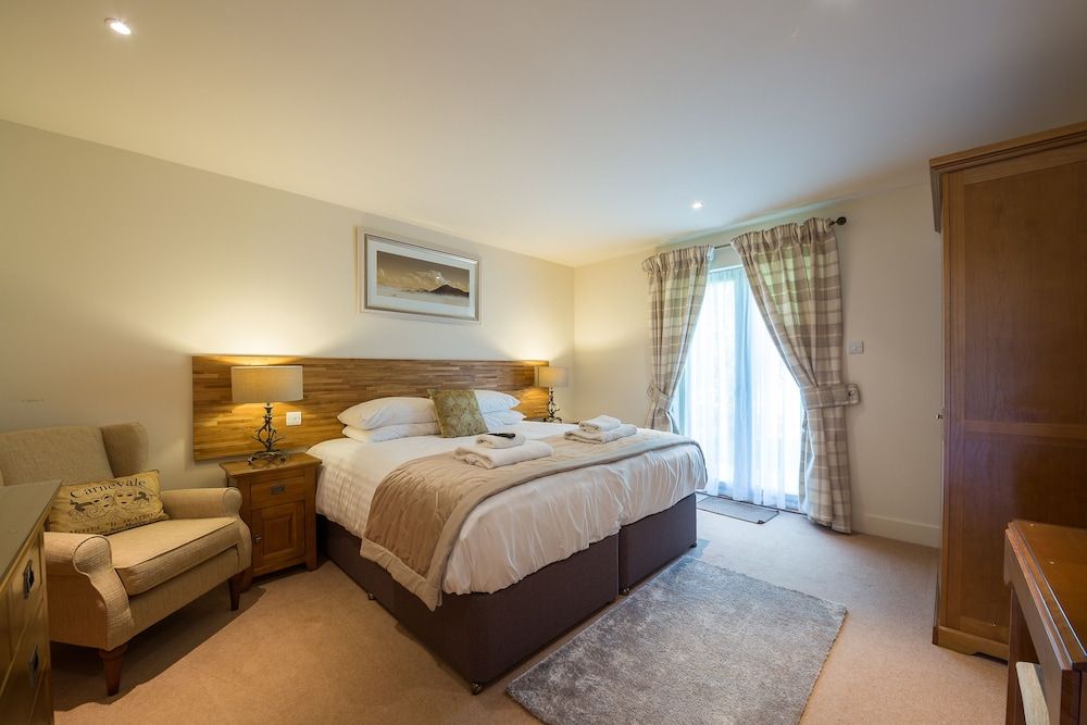 Crannog Lodge