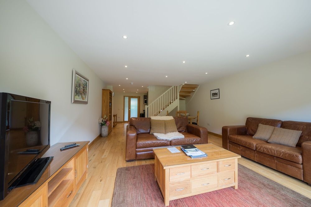 Mains of Taymouth Country Estate 12 MAXWELLS 8