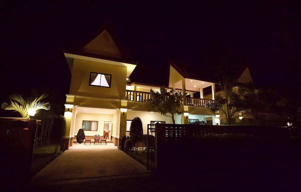 undefined Beach Villa Kamala 4