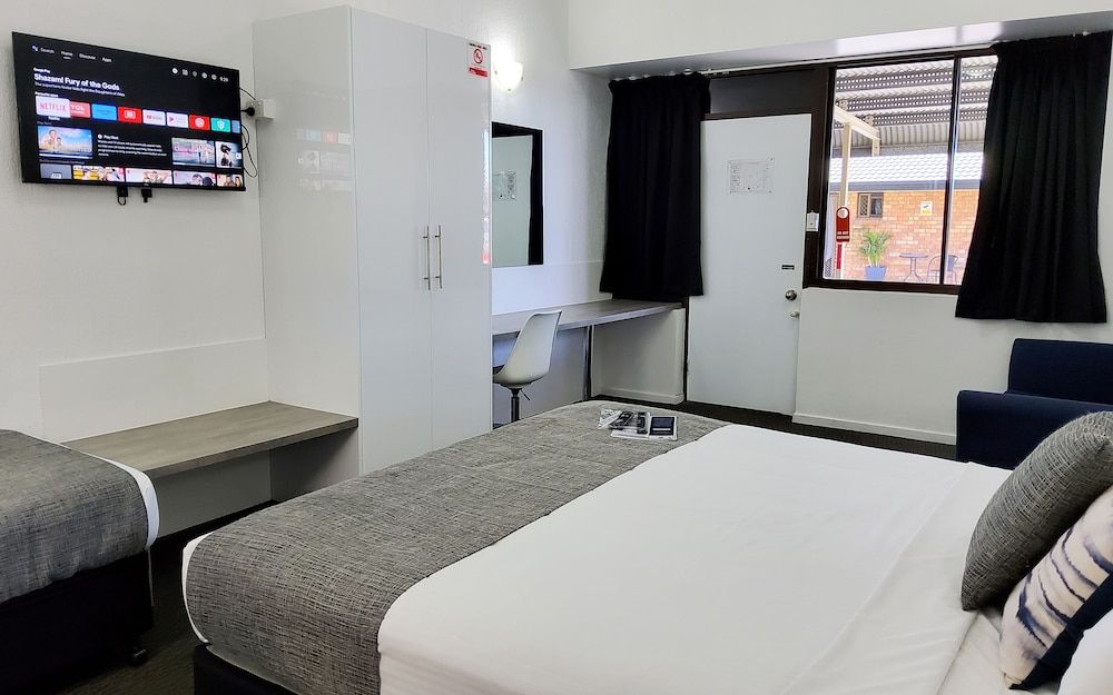 Archer Park Motel King Self Contained (Non Pet) 2