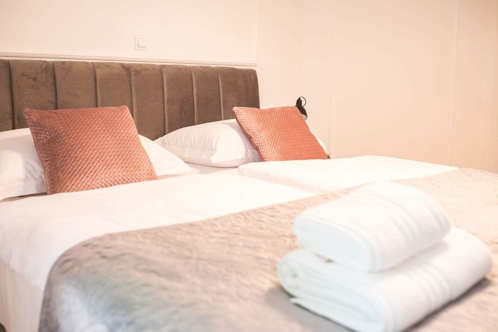 Luxury Rooms With Balcony Superior Room 7