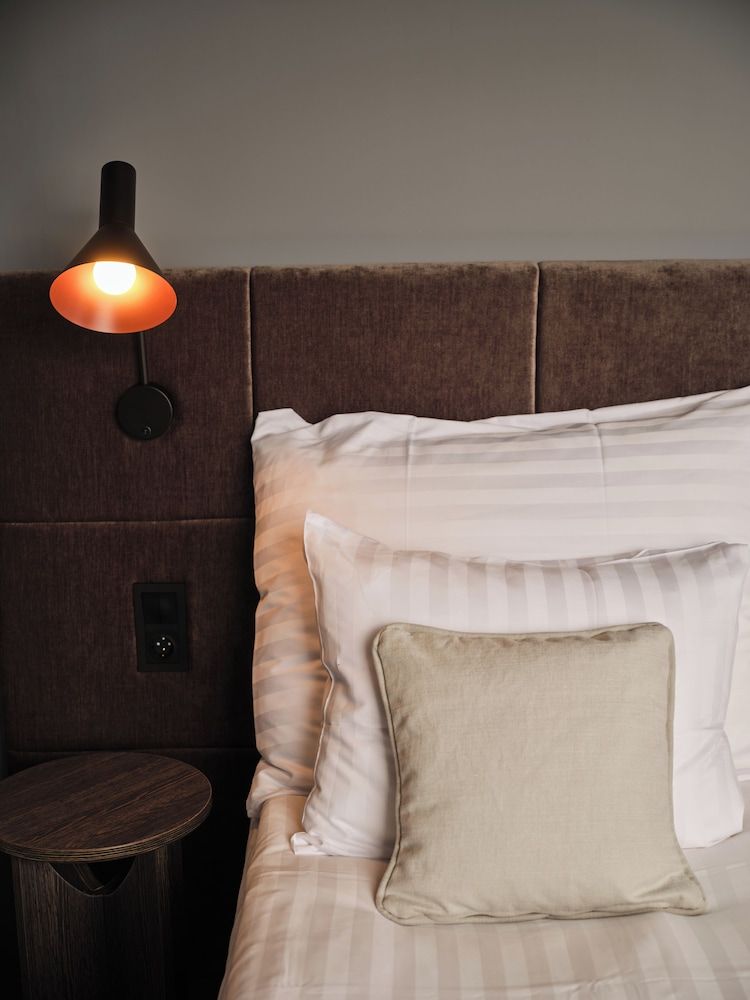 Quality Hotel Match Family Room 2