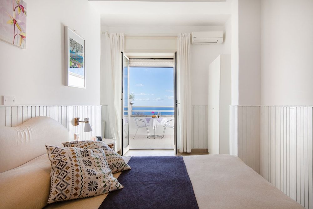 Mini Hotel Double Room, Sea View 6