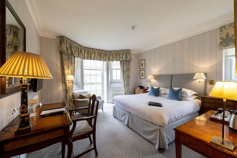 The Jockey Club Rooms Deluxe Double or Twin Room 10