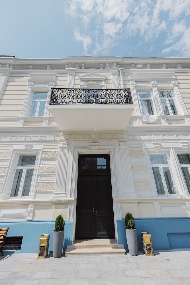 undefined Boulevard Hotel Batumi 6