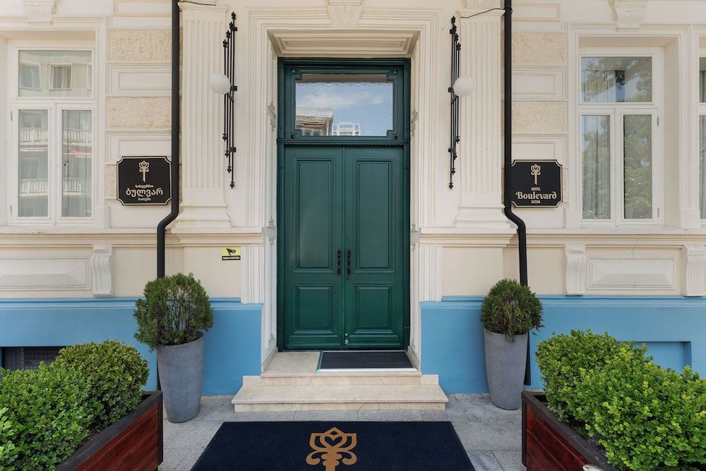 undefined Boulevard Hotel Batumi 4