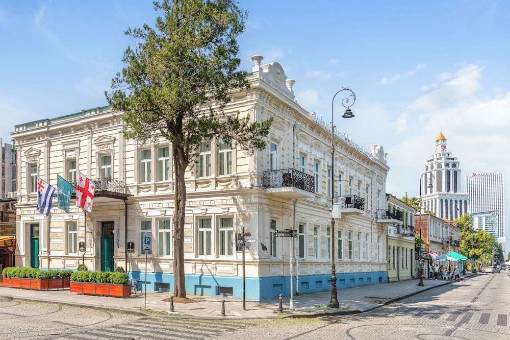 undefined Boulevard Hotel Batumi 8