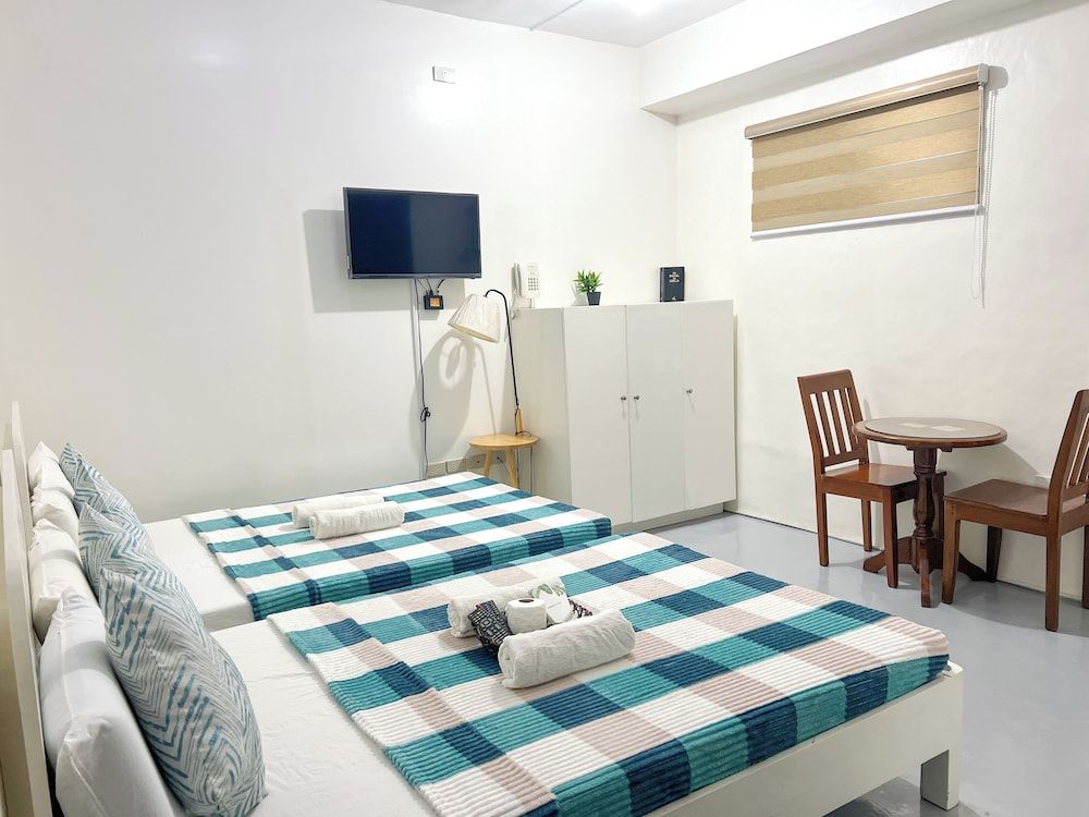 Casa Bicolandia Suites Deluxe Double Room 3