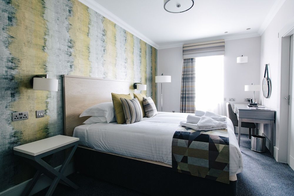 The Seafield Arms Urban King Room