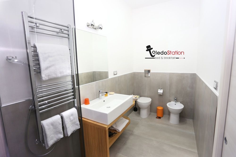 Toledo station Bed & breakfast Deluxe Room 8