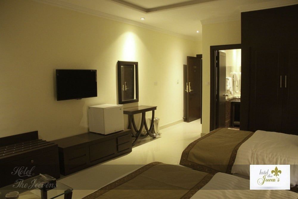 Hotel The Jeevens Standard Room 3