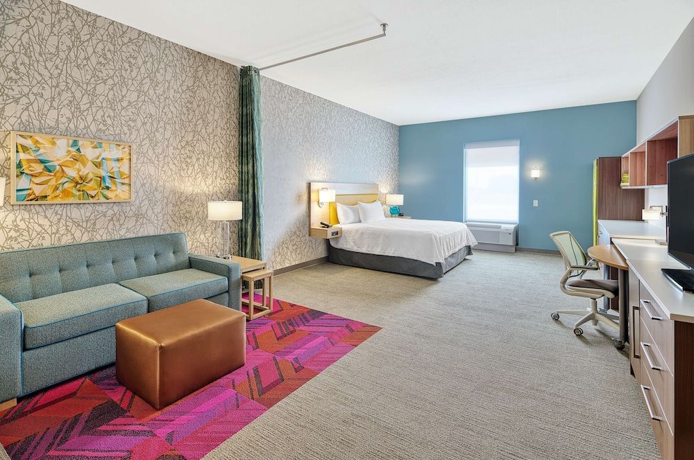 Studio, 2 Queen Beds, Accessible, Bathtub