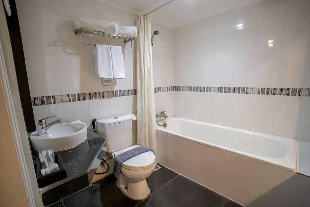 Parkside Star Hotel Waena Executive Room, 1 King Bed 6