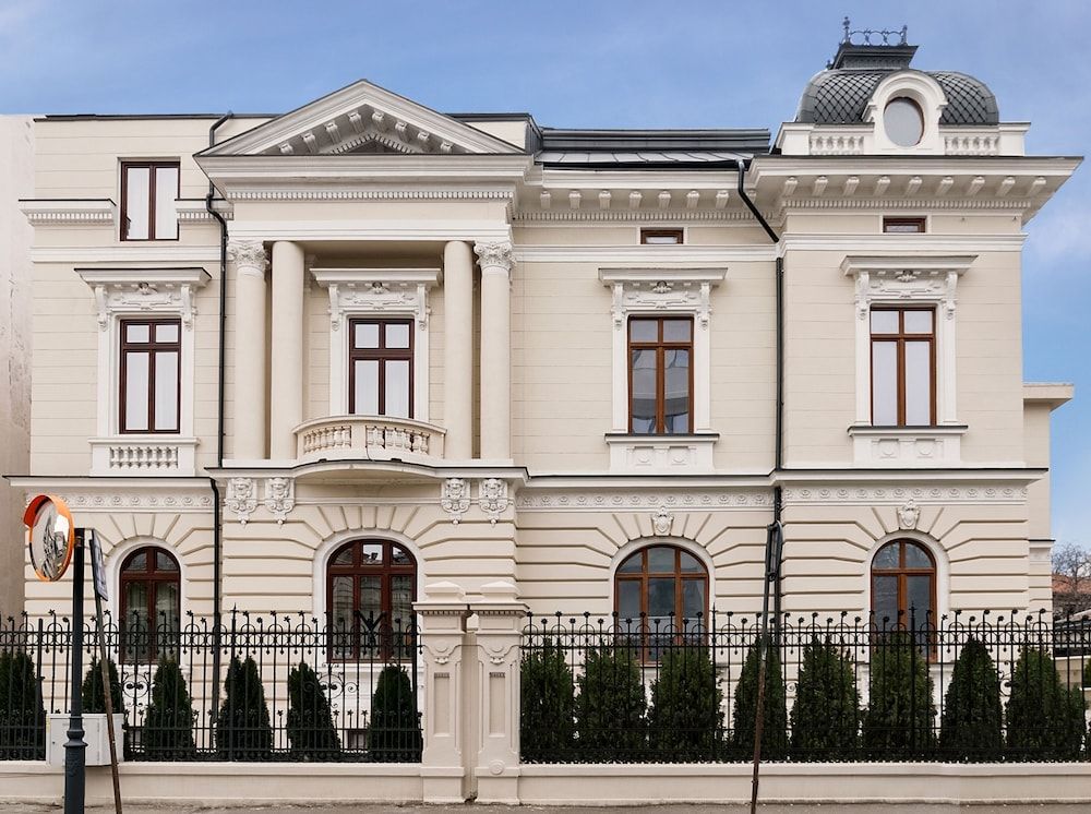 undefined Lahovary Palace Hotel 6