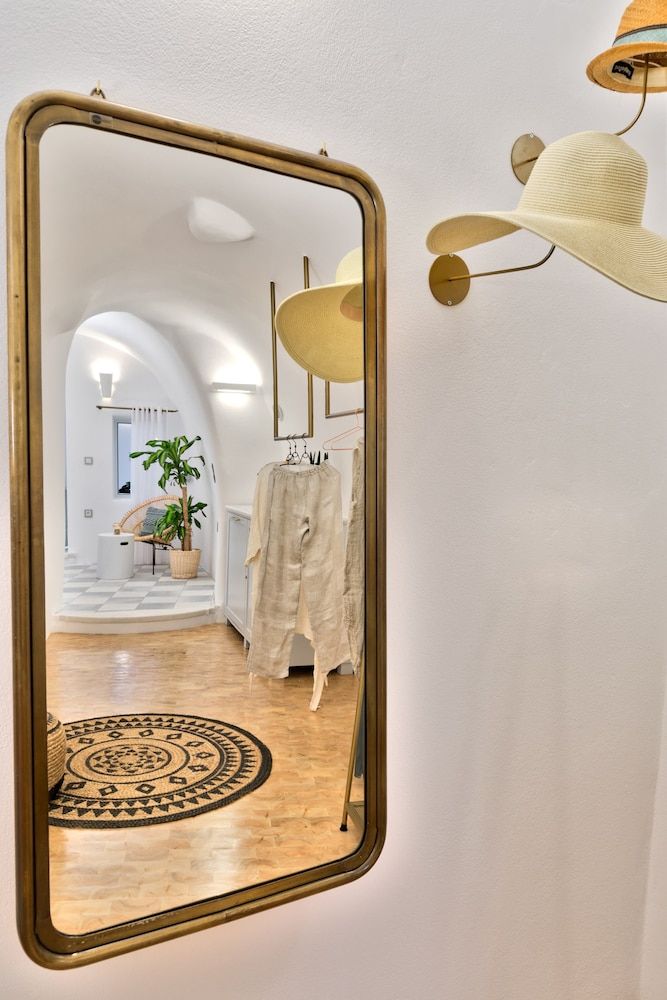 Namaste Suites by Oias Local Cavehouses Two-Bedroom Villa 18