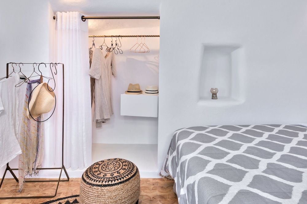 Namaste Suites by Oias Local Cavehouses Two-Bedroom Villa 16