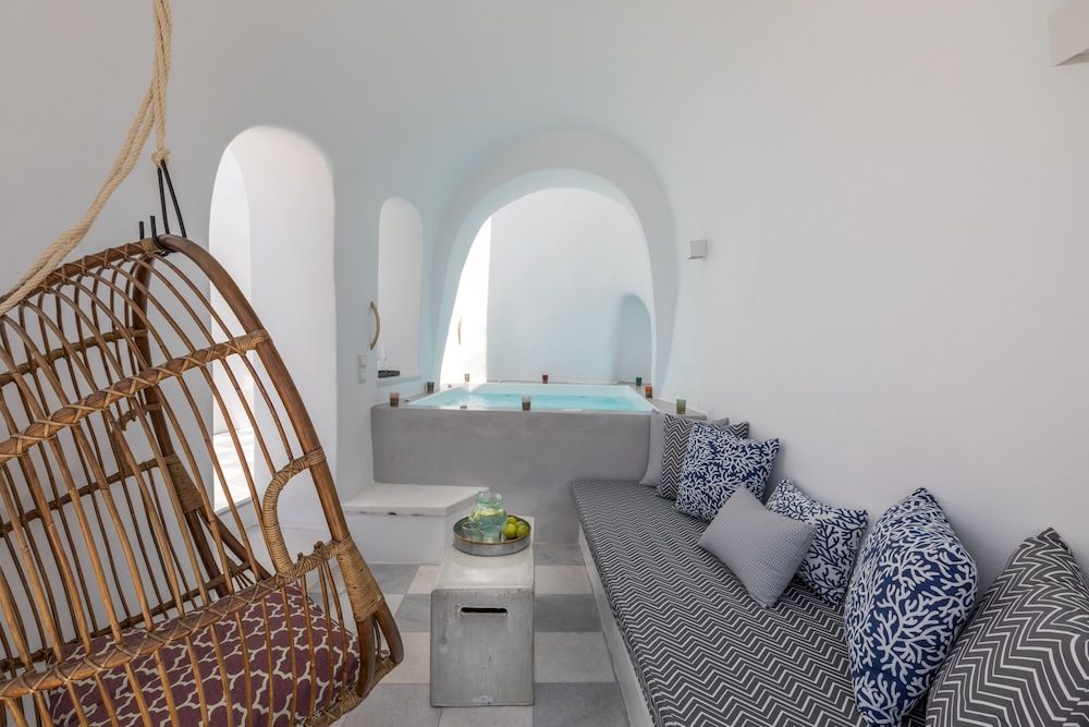 Namaste Suites by Oias Local Cavehouses Two-Bedroom Villa 41