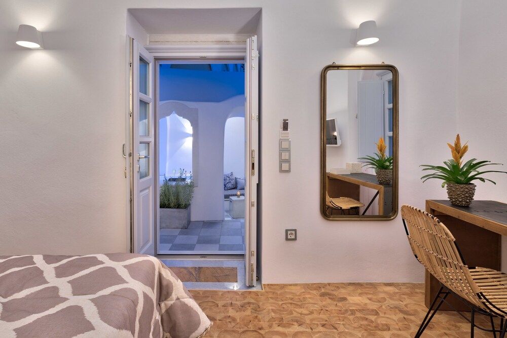 Namaste Suites by Oias Local Cavehouses Two-Bedroom Villa 30