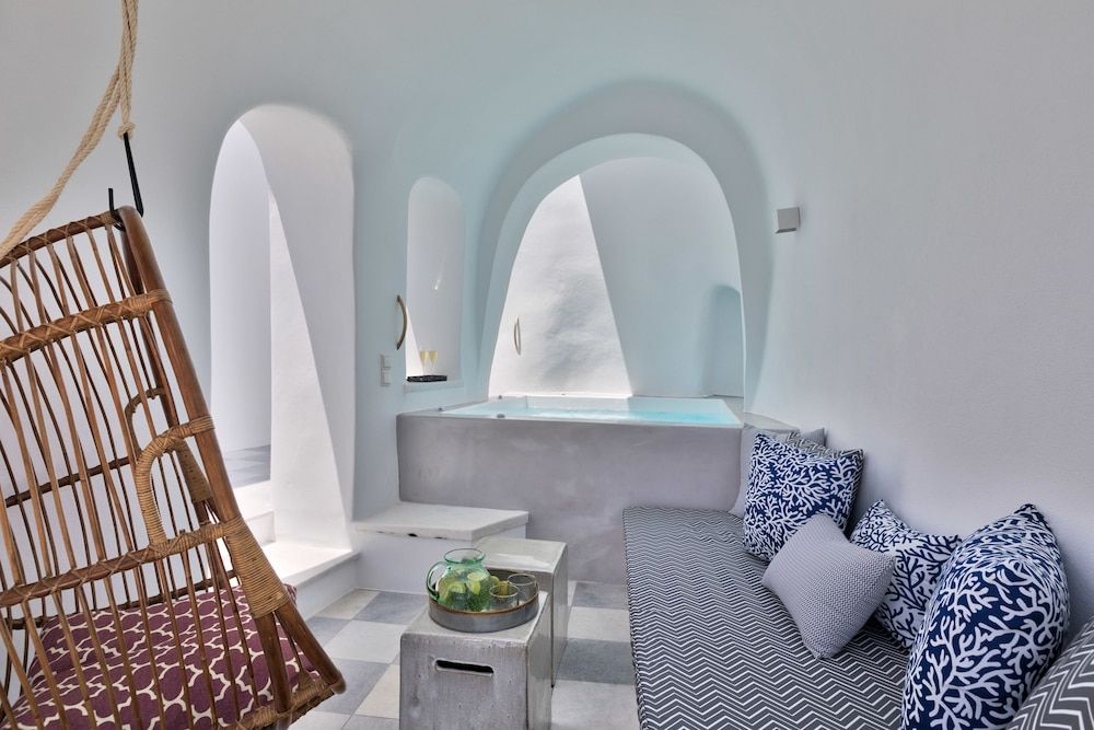 Namaste Suites by Oias Local Cavehouses Two-Bedroom Villa 38