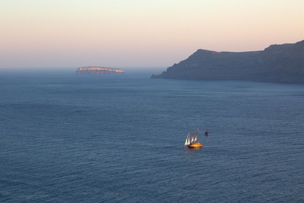 Namaste Suites by Oias Local Cavehouses Two-Bedroom Villa 57