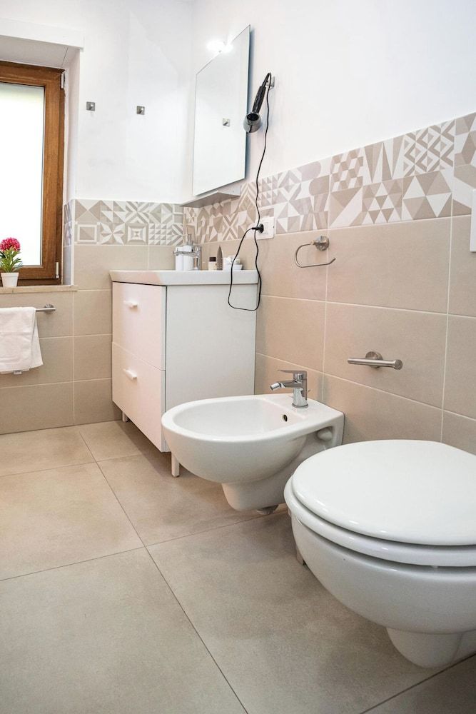 Sorrento Mahal Kita, Lovely 6-bed in Sorrento Apartment 21