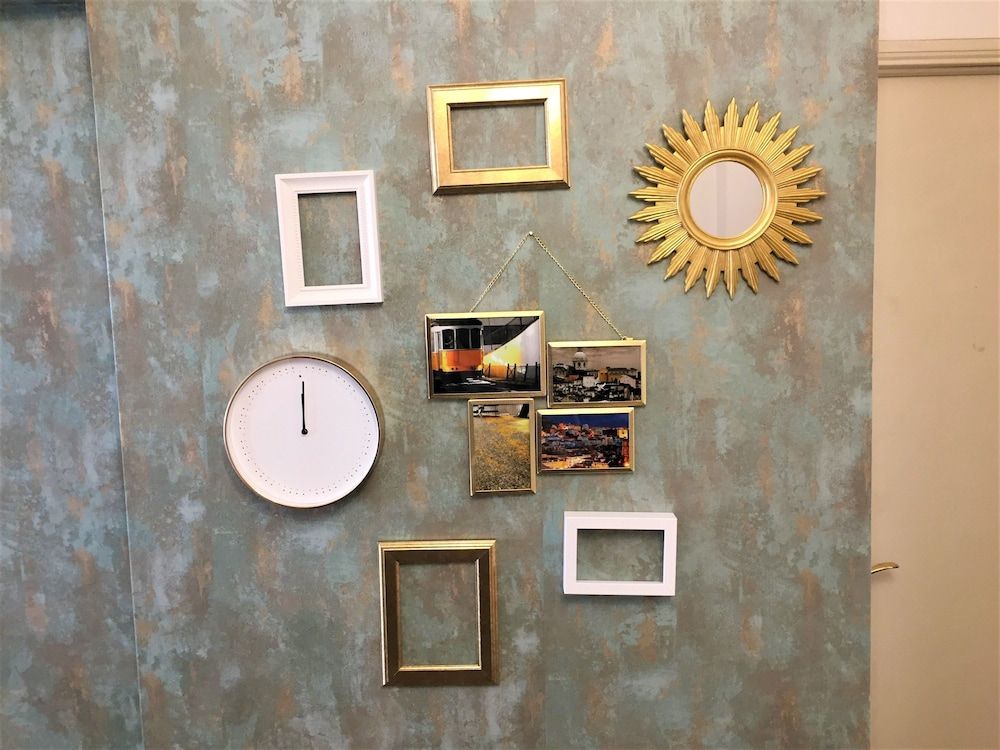 Charming Vintage Auto Check-in Flat in Baixa Apartment, 4 Bedrooms, Balcony 14