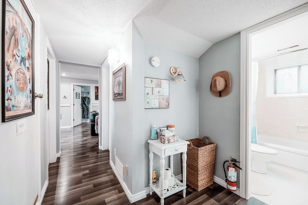 Along River Ridge Standard Room, 1 Queen Bed, Garden View 20