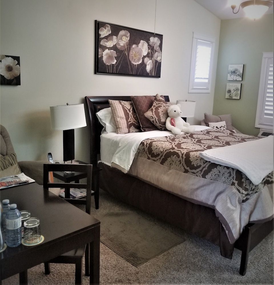 Along River Ridge Luxury Room, 1 Queen Bed