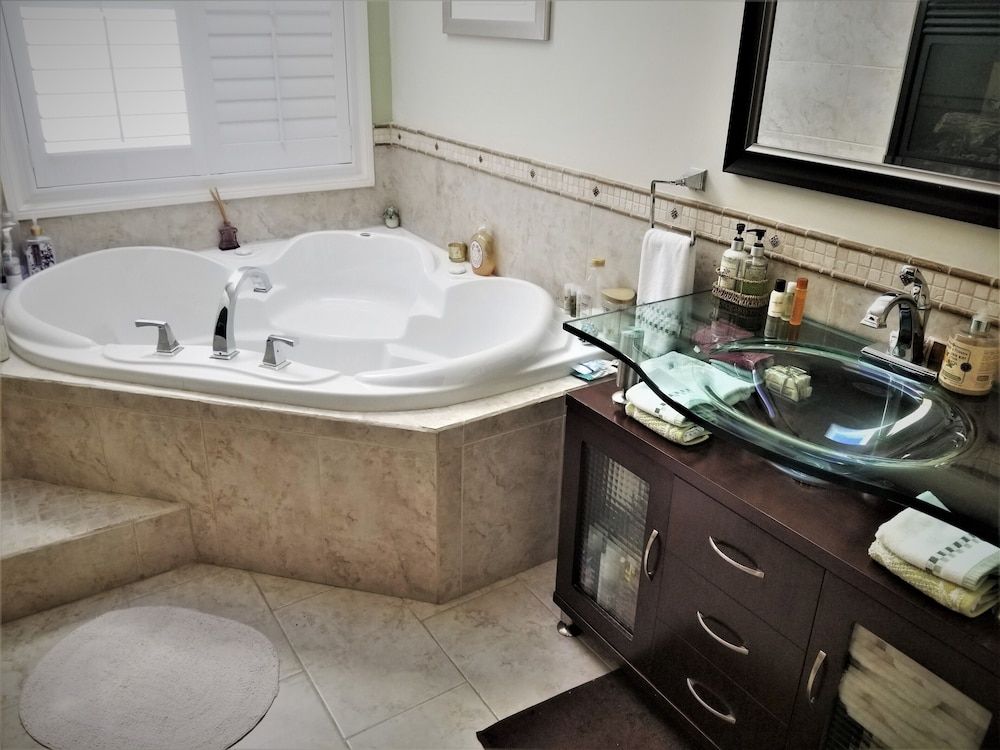 Along River Ridge Luxury Room, 1 Queen Bed 26