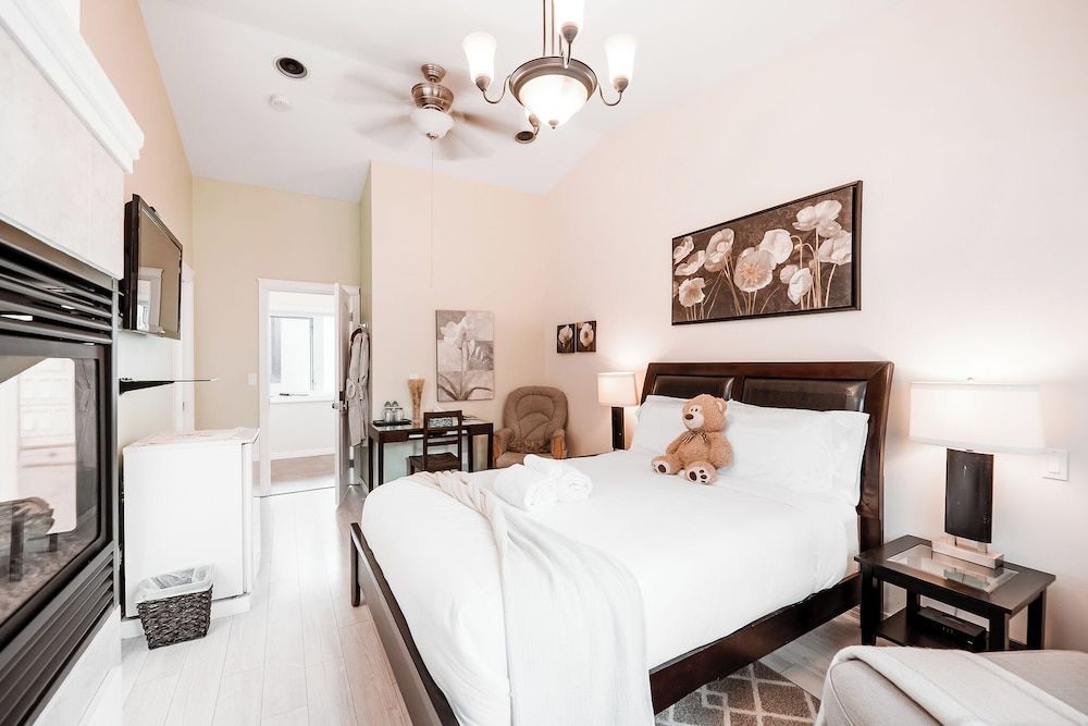 Along River Ridge Luxury Room, 1 Queen Bed 6