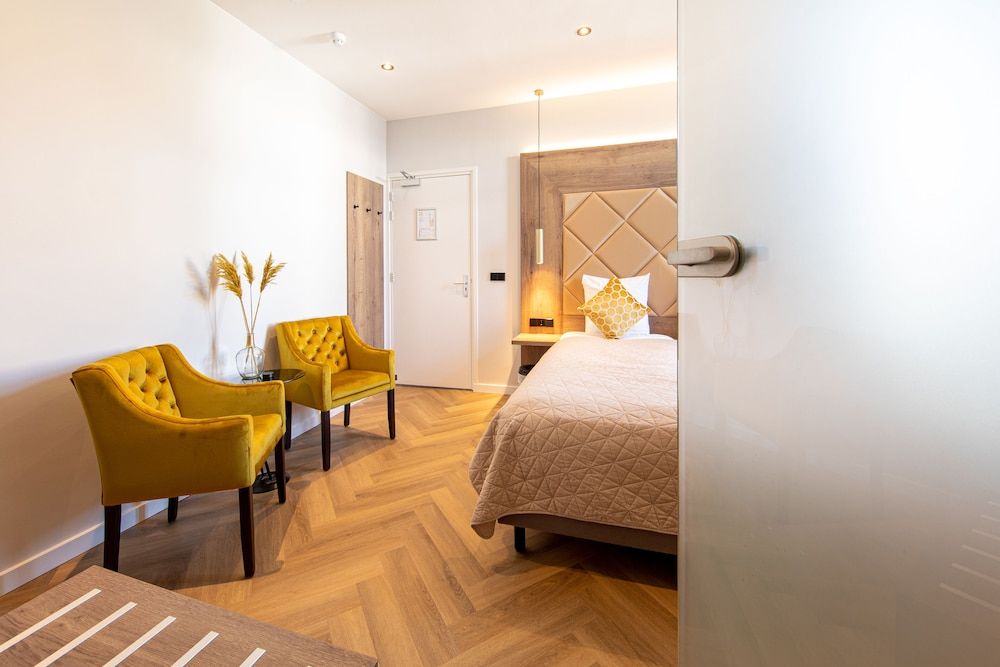 Boutique Hotel Scheepers Comfort Quadruple Room 7