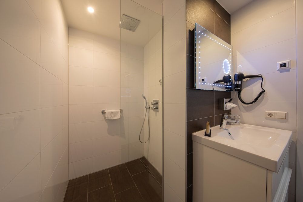 Boutique Hotel Scheepers Comfort Quadruple Room 5