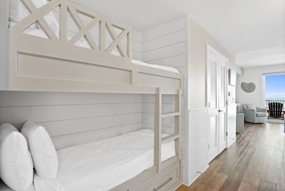 Condo, 1 Bedroom, Ocean View (3-910)
