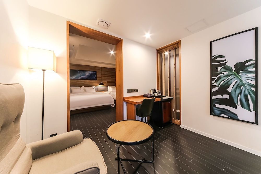 undefined Gray 191 Hotel