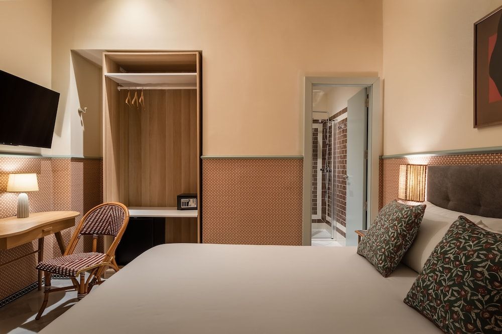 BYPILLOW Abril Basic Double Room 2