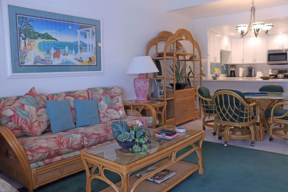 Galleon Villas by Hello Cayman Vacation Luxury Villa, 2 Bedrooms, Oceanfront 30