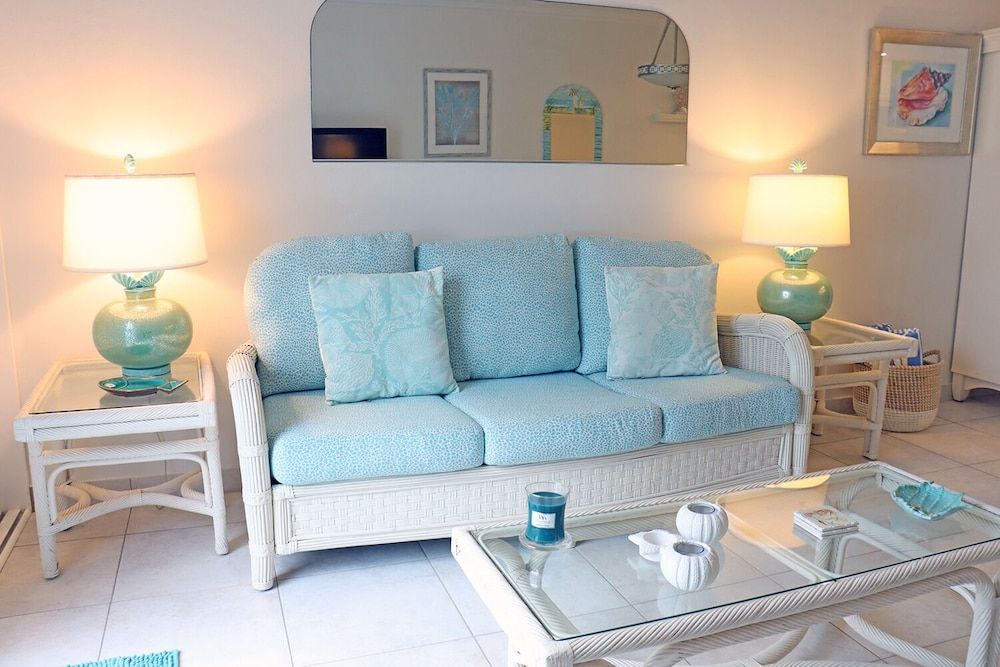 Galleon Villas by Hello Cayman Vacation Deluxe Villa, 1 Bedroom, Ocean View 4