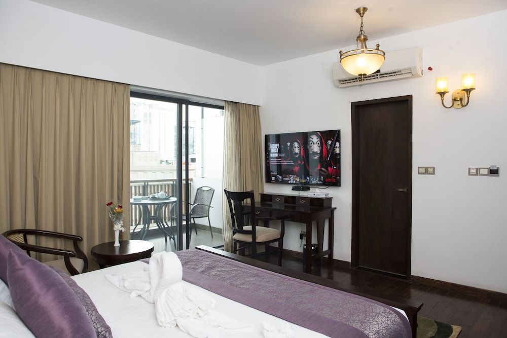 Premium Suite