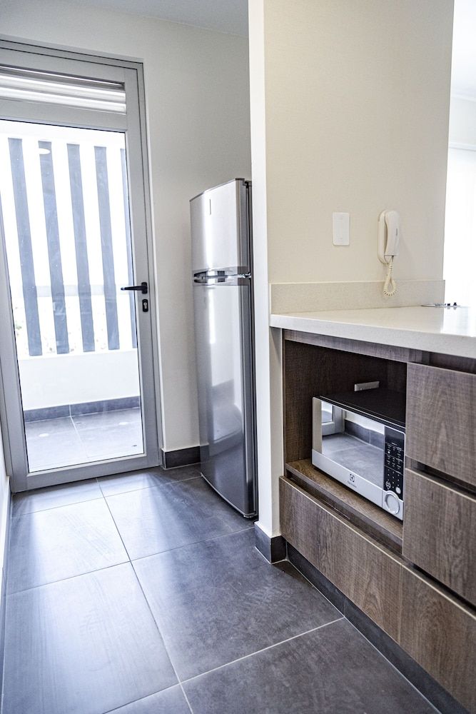 Trendy Host 360  Miraflores Deluxe Apartment, 2 Bedrooms, Non Smoking, Balcony 10