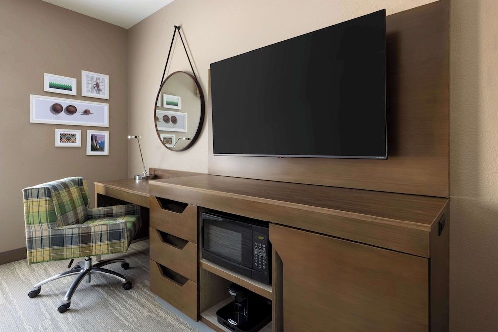 Room, 2 Queen Beds, Accessible (Hearing)