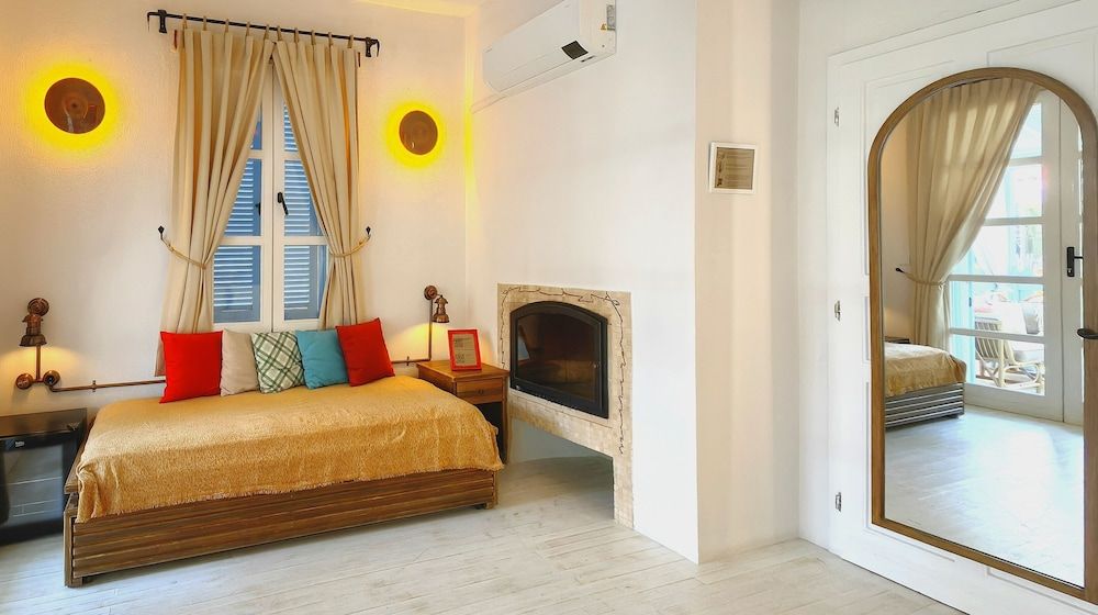 Banana Alaçatı Food & Stay - Adults Only Executive Double Room 2