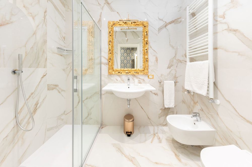 La Veneziana Boutique Rooms Junior Suite, Canal View 4