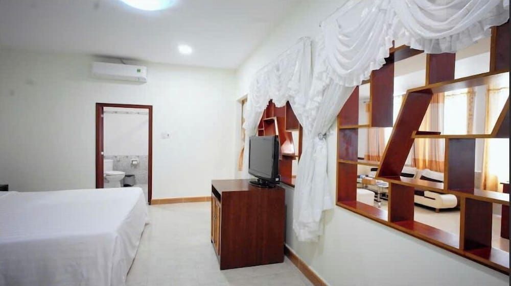 Sai Gon Bac Lieu Hotel Deluxe Double Room 5