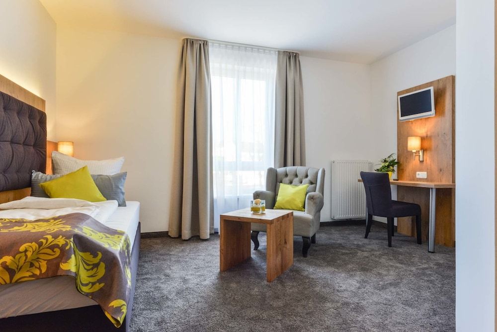 Haunstetter Hof Comfort Double Room Single Use 2