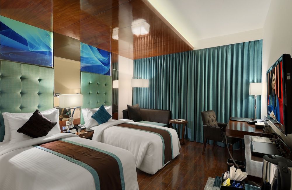 undefined The Elanza Hotel 5