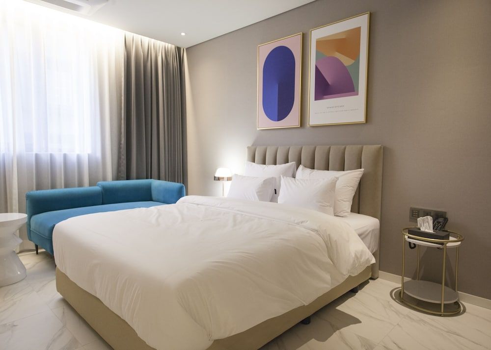 Hotel Londoner Yongwon Suite 3