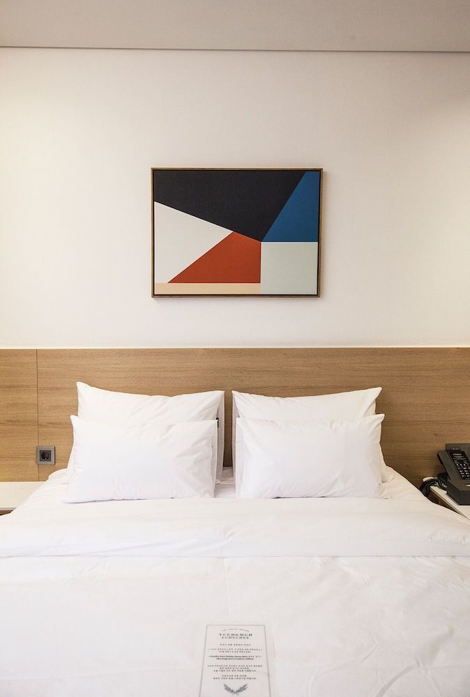 Hotel Londoner Yongwon Twin Bed Room 3