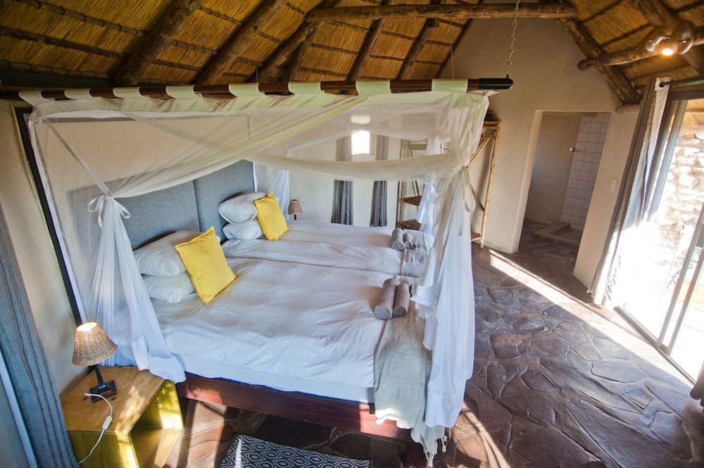 Palmwag Lodge Tented Chalet 6