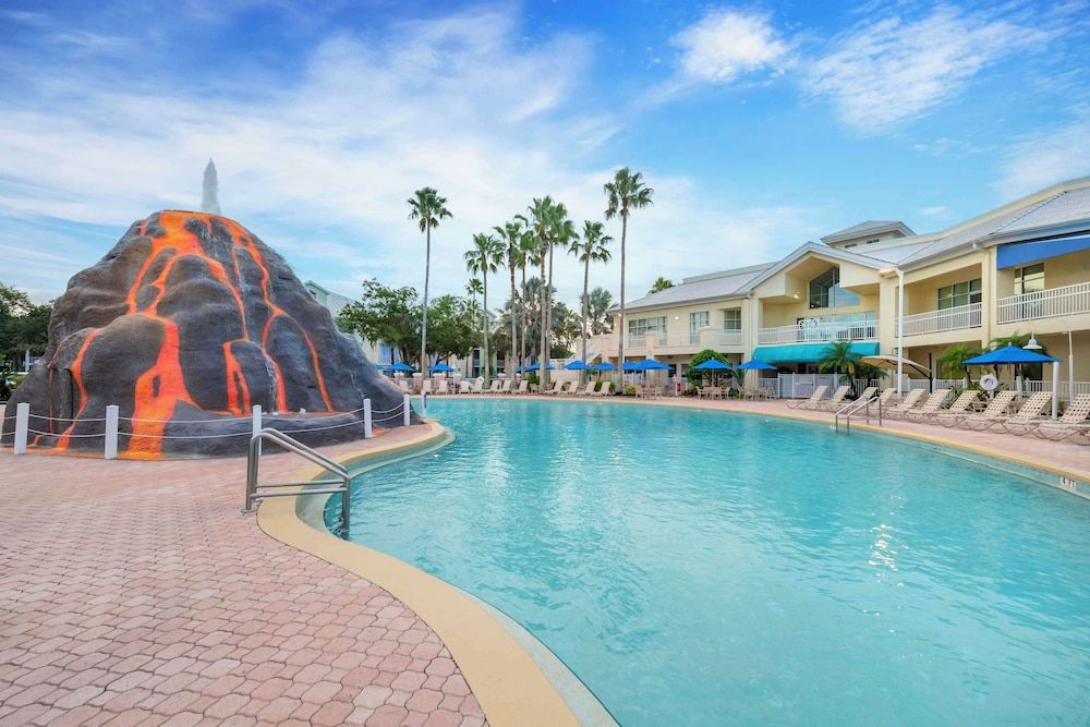 undefined Hilton Vacation Club Cypress Pointe Orlando
